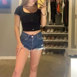 Black top, bottoms down the front.